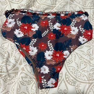 NWT Acacia high rise bottom